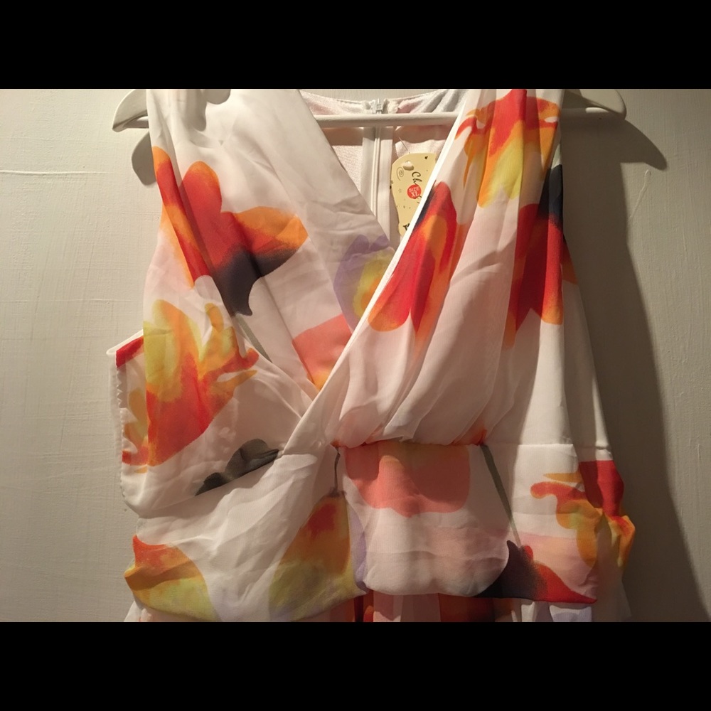 Xin Floral Summer Dress Size XL - Picture 2 of 7
